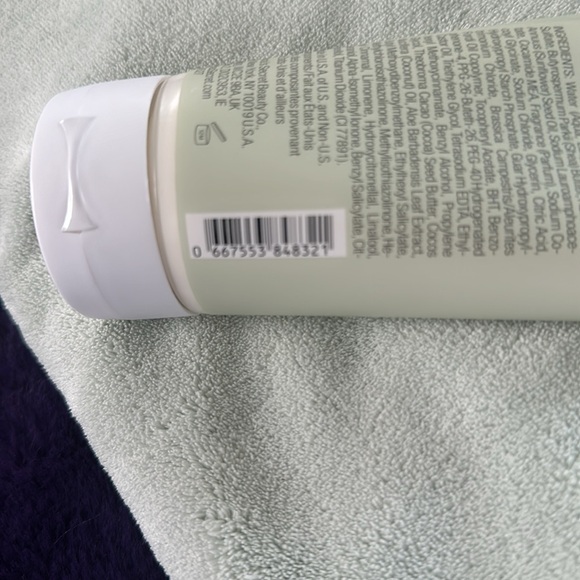 NWT Victoria’s Secret REFRESH Body Wash - Picture 8 of 8